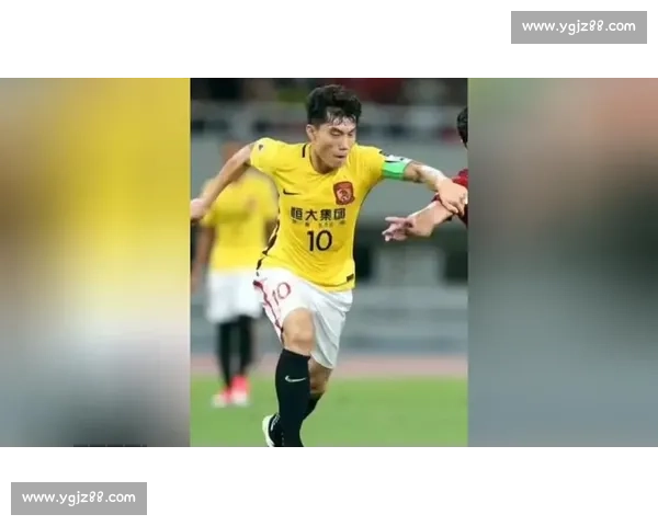 足协杯焦点战恒大迎战上港豪门对决牵动全国球迷目光